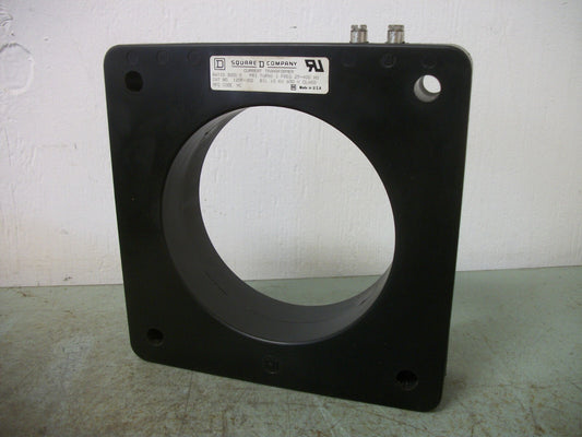 SQUARE D 3000:5 RATIO CURRENT TRANSFORMER 120R-302 NOB