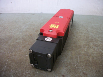 OMRON STI SAFETY SWITCH TL4019-30241RR NOB