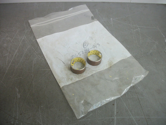 CROWN LOT OF 2 4" TANDEM LOAD WHEEL BUSHINGS 065084-013 NEW