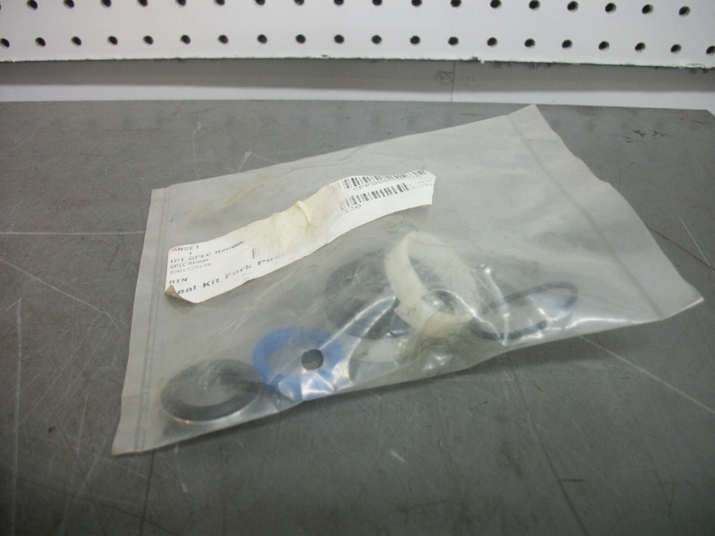 COMBI FORK POSITIONER 32/2 SEAL KIT CPR00007 NEW