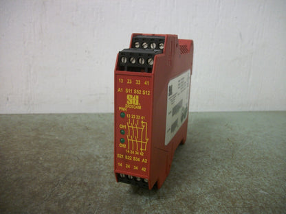 STI SR203AM01 SAFETY RELAY 44510-2031