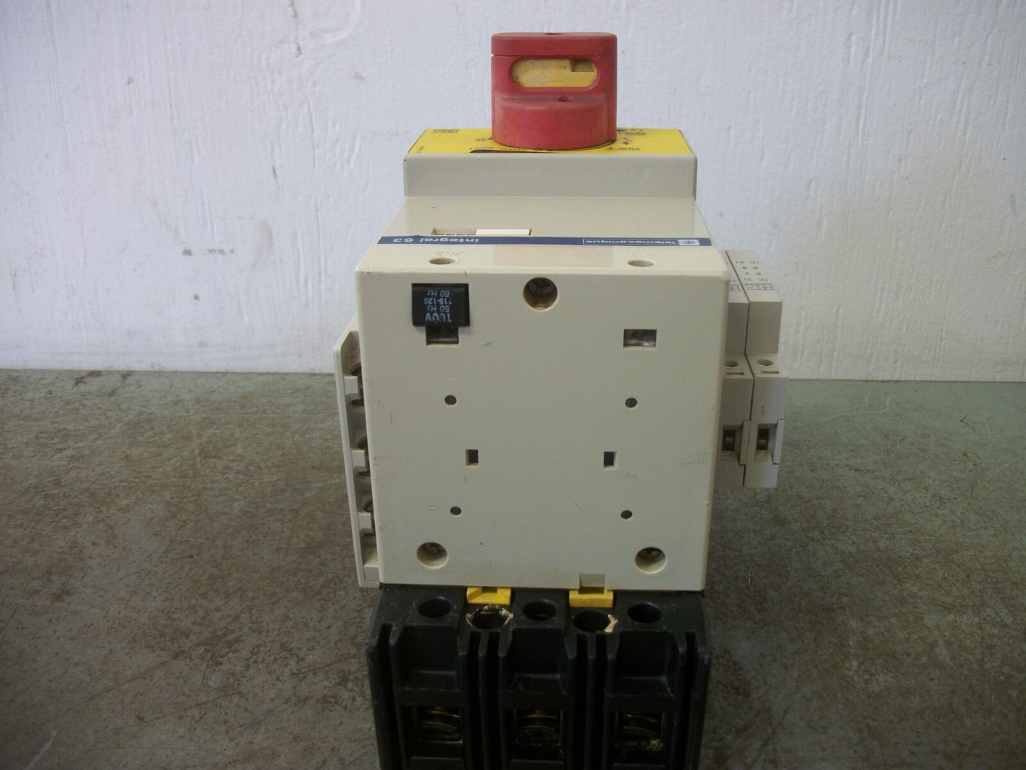 TELEMECANIQUE INTEGRAL 63 CONTACTOR LD4-LD030 63AMP 120VCOIL 3PH 600V 60HP
