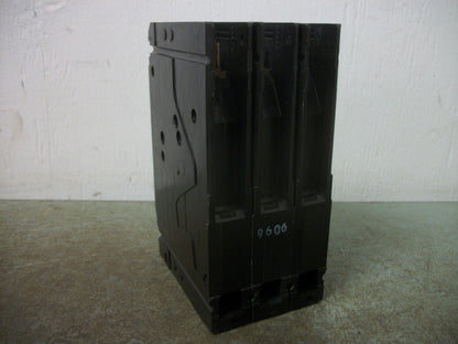 SIEMENS SENTRON ED6 CIRCUIT BREAKER ED63M050 50AMP 600VOLT 3POLE NOB