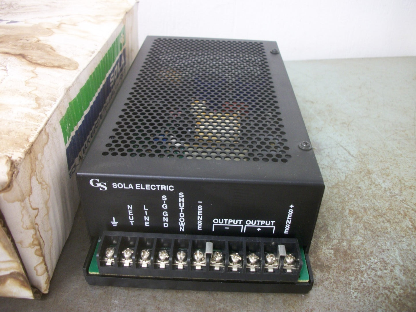 SOLA CUSTOM RECTIFIER POWER SUPPLY 86-24-262 IN 115/230VAC OUT 24VDC 6.2AMP NIB