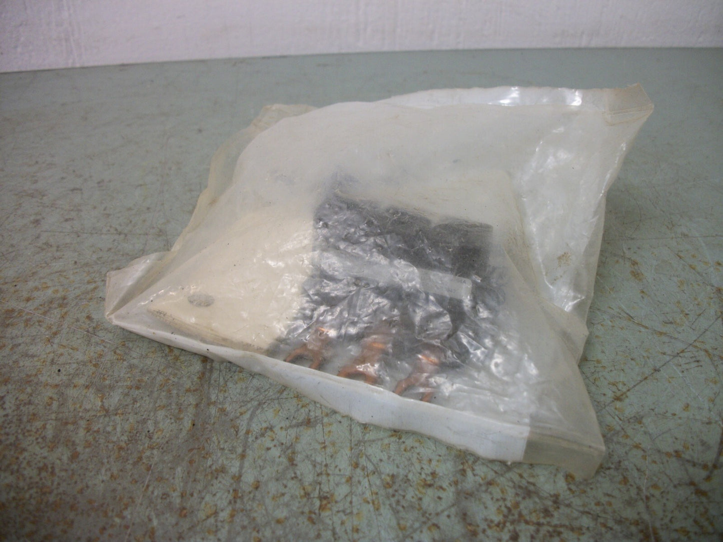 ALLEN-BRADLEY INCOMING TERMINAL BLOCK 140M-C-WTE NEW