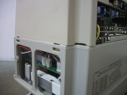 YASKAWA VARISPEED 676VH3 10HP INVERTER DRIVE CIMR-VHS47P5 460VOLT 3PH 10KVA