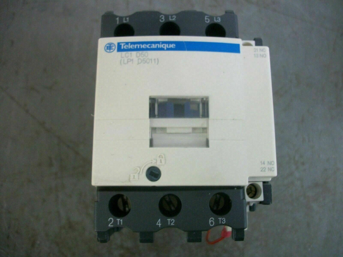 TELEMECANIQUE CONTACTOR LC1D5011BD 70AMP 24VCOIL 3PH 600V 40HP