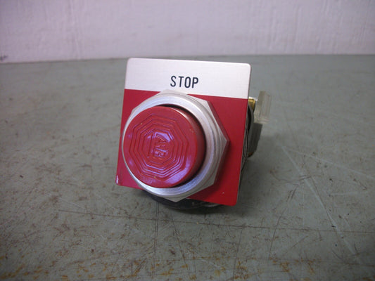 ALLEN-BRADLEY RED EXTENDED MOMENTARY PUSHBUTTON 800T-B... NOB