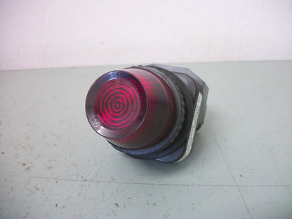 ALLEN-BRADLEY RED INDICATOR LIGHT 800H-PR16 120VOLT