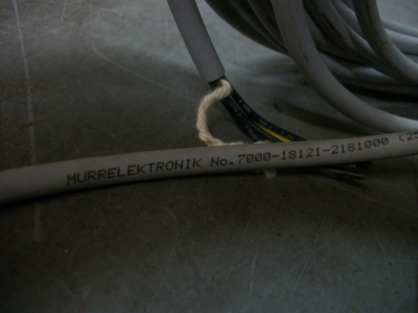 MURR ELEKTRONIK FORM A MSUD VALVE PLUG 7000-18121-2181000 NOB