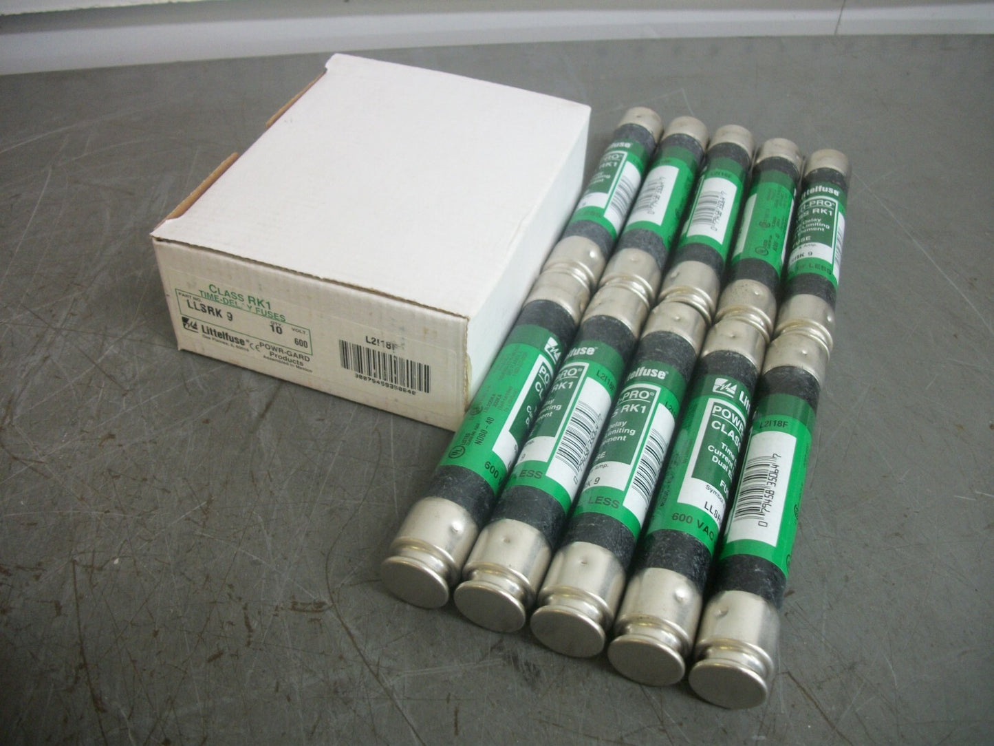 LITTELFUSE BOX OF 10 POWR-GARD FUSES LLSKR9 9AMP 600VOLT NIB