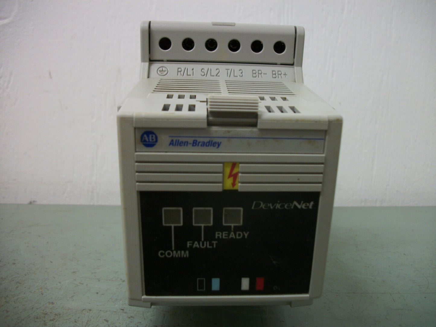 ALLEN-BRADLEY 2HP ANALOG S.F. SPEED CONTROLLER 160-BA04NSF1 460VOLT 3PH 4AMP