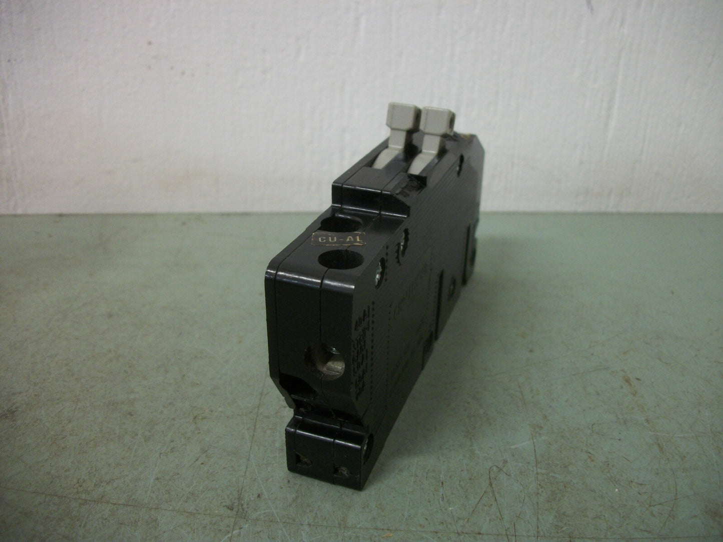 CHALLENGER R38 CIRCUIT BREAKER R3840 40AMP 240VOLT 2POLE