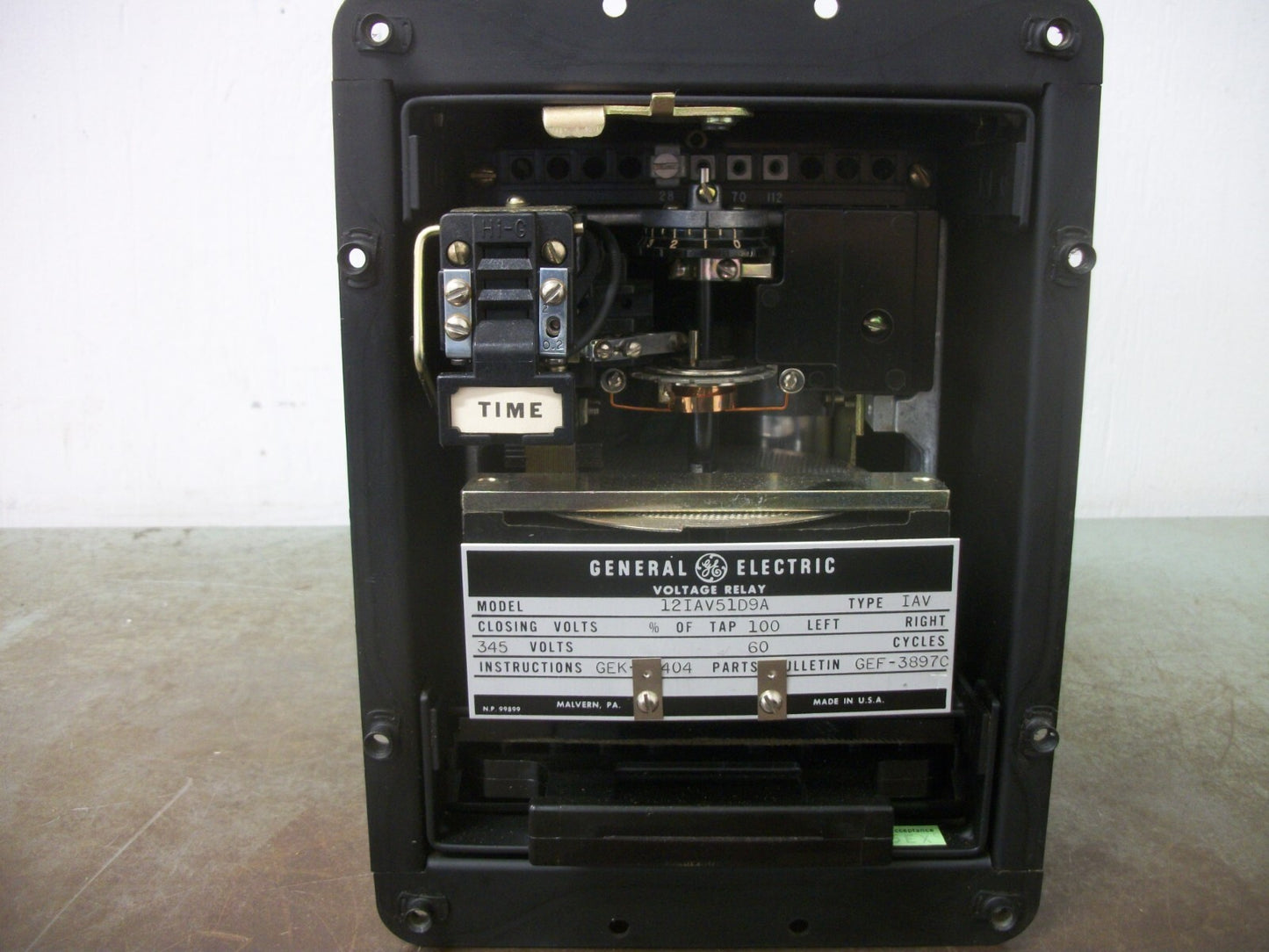 GE IAV VOLTAGE RELAY 12IAV5109A 345VOLT