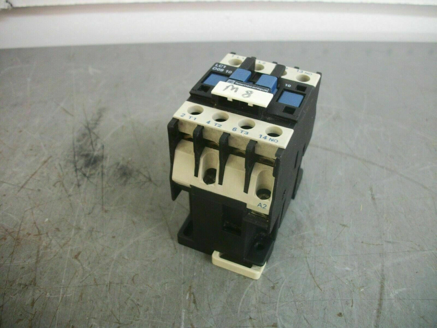 TELEMECANIQUE CONTACTOR LC1D0910G6 20AMP 120VCOIL 3PH 600V 7.5HP