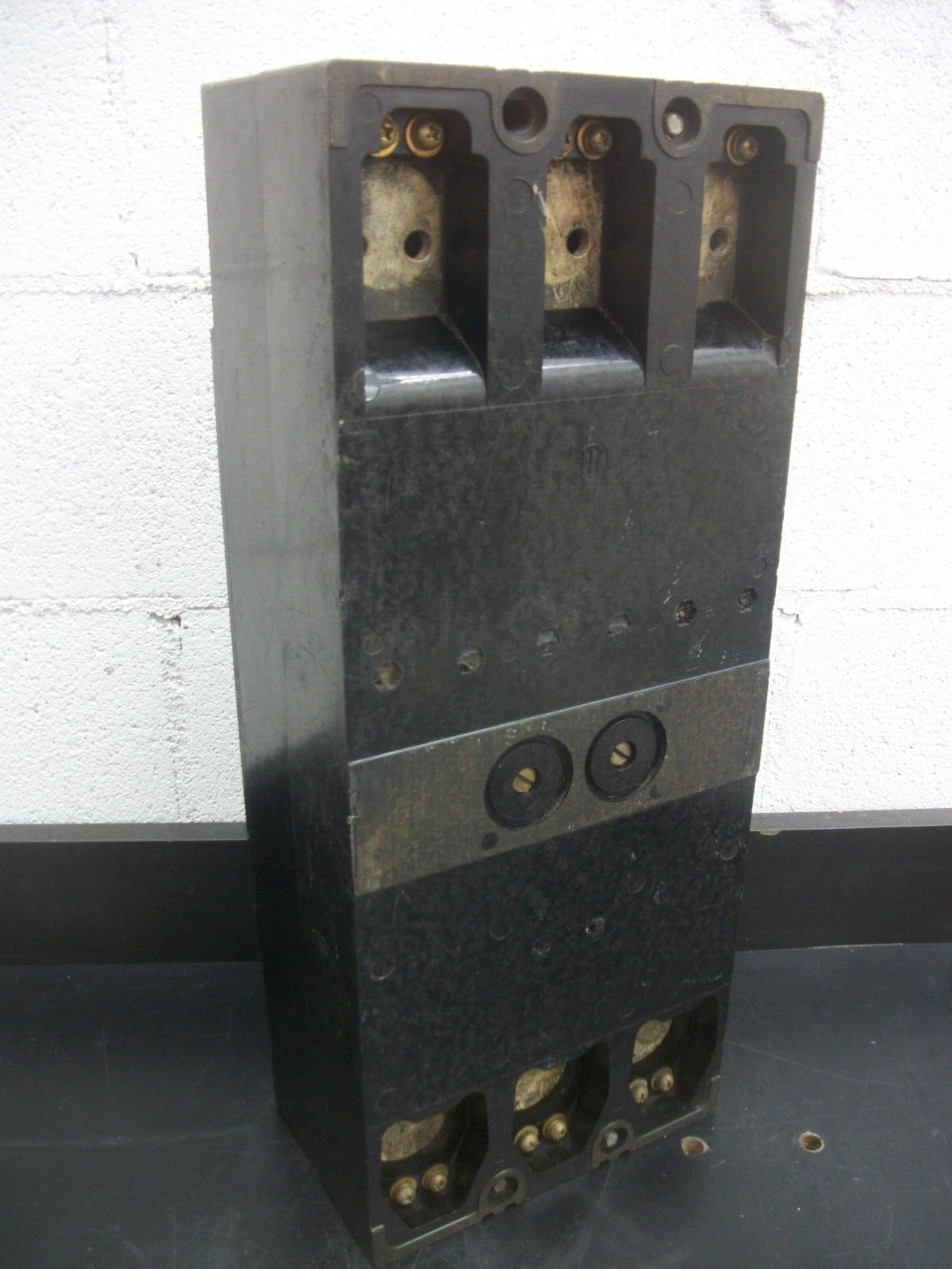 SIEMENS ITE ETS MN NON-AUTOMATIC CIRCUIT INTERRUPTER 9398 1200AMP 600VOLT 3POLE