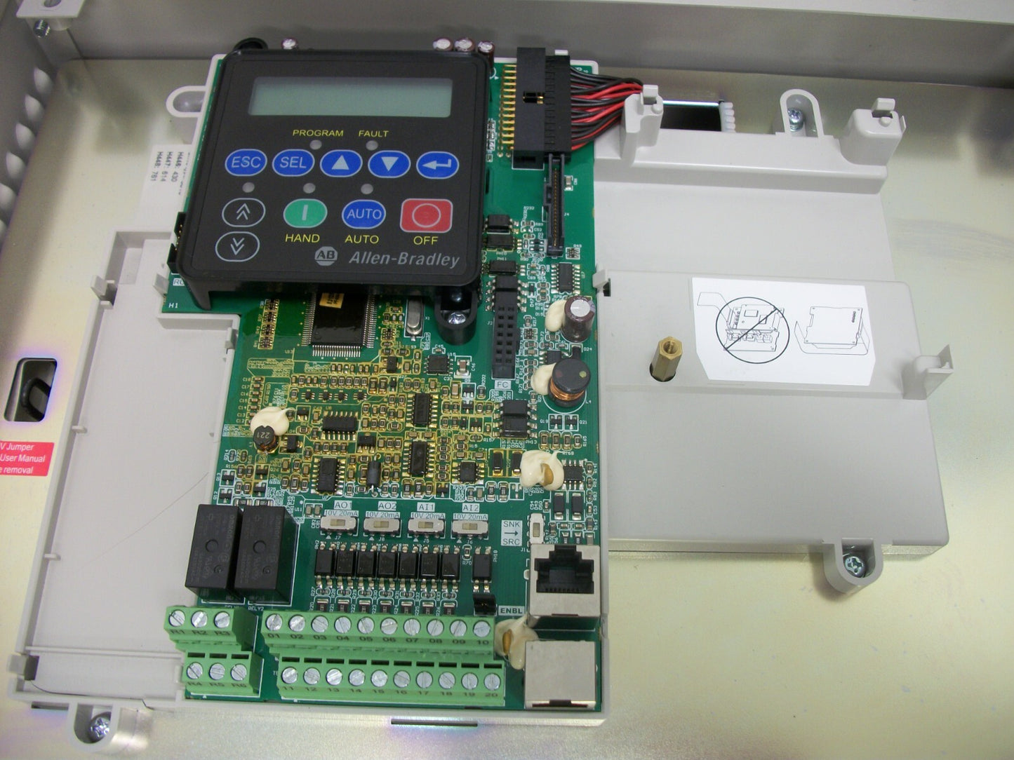 ALLEN-BRADLEY POWERFLEX 400 50HP AC DRIVE 22C-D072A103 3PH 460VOLT DENTED