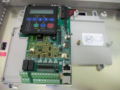 ALLEN-BRADLEY POWERFLEX 400 50HP AC DRIVE 22C-D072A103 3PH 460VOLT DENTED
