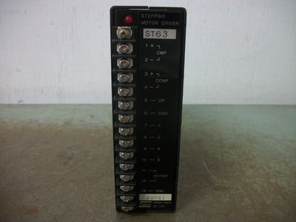 DAISAN KOGYO ST6 STEPPING MOTOR DRIVER ST63 100VAC NOB