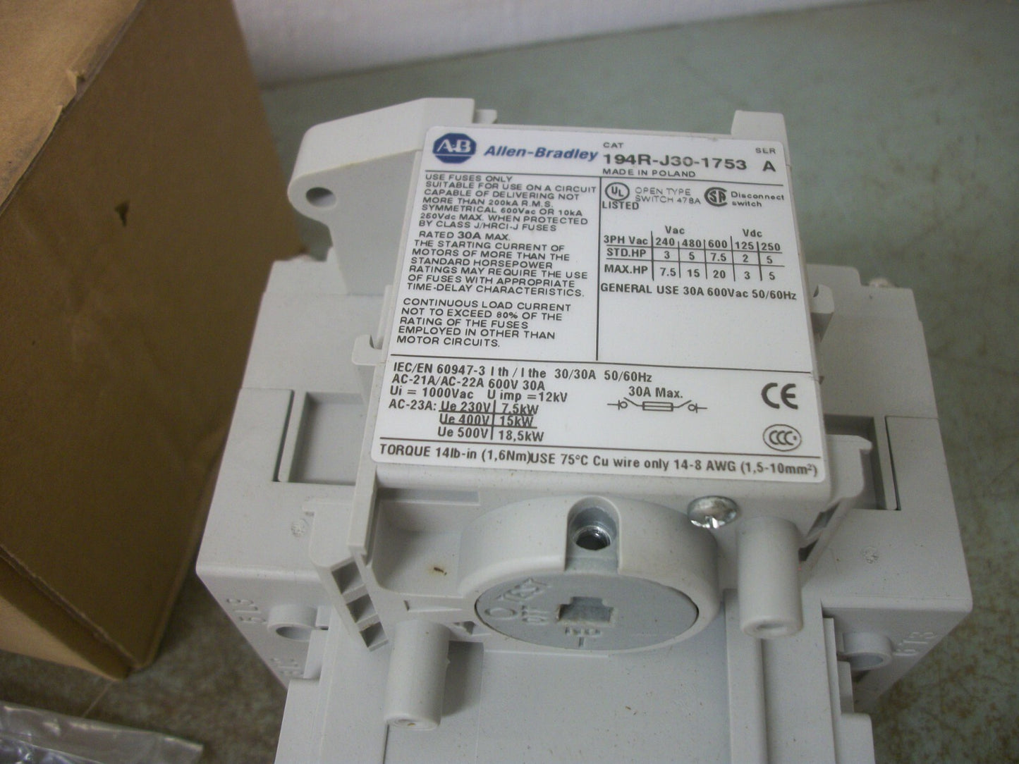 ALLEN-BRADLEY CLASS J DISCONNECT SWITCH 194R-J30-1753 30AMP 600VOLT 3POLE NIB