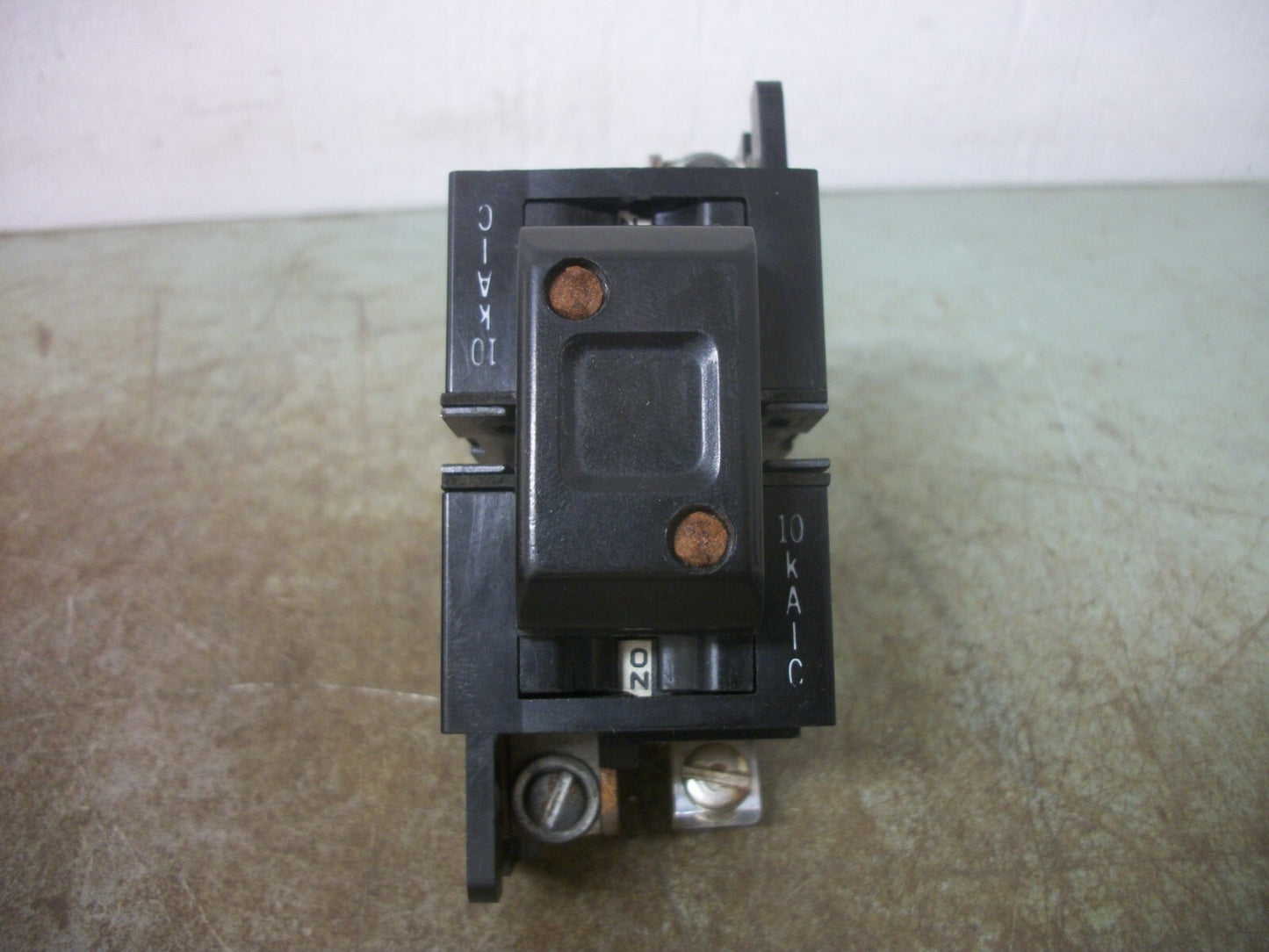 SIEMENS PUSHMATIC CIRCUIT BREAKER P220A P220 20AMP 240VOLT 2POLE