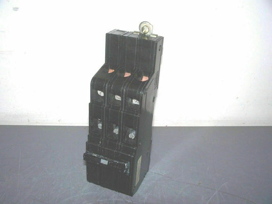 CUTLER-HAMMER CHB CIRCUIT BREAKER CHB2100 CHB290 90AMP 240VOLT 3POLE