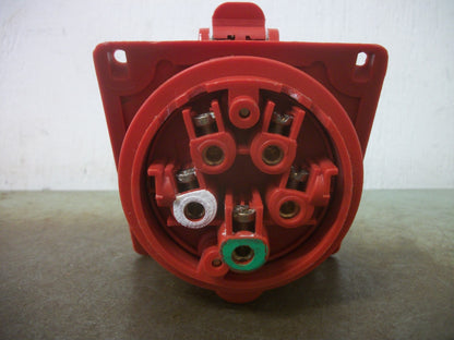 INTERPOWER PIN & SLEEVE CONNECTOR RECEPTACLE 84252300 32AMP 220-415VOLT 3P+N+GRN