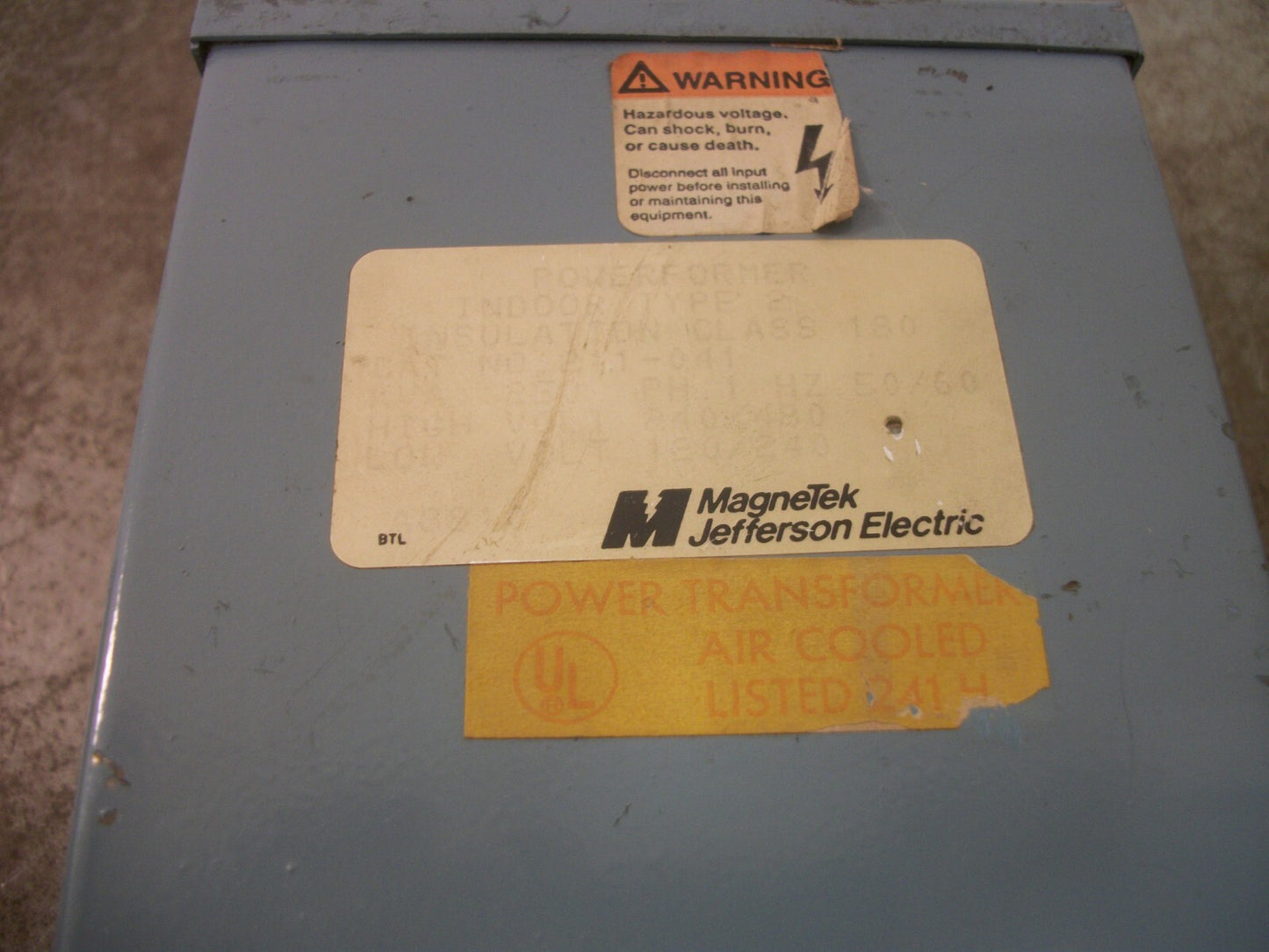 MAGNETEK JEFFERSON .250KVA 1PH TRANSFORMER 211-041 HV 240X480 LV 120/240