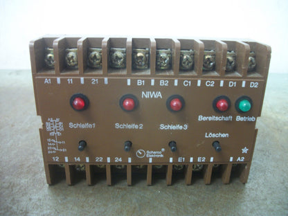 SCHARCO ELECKTRONIK ISOLATION WATCHER MODULE NIWA 220VCOIL 380VAC 4AMP 750VA