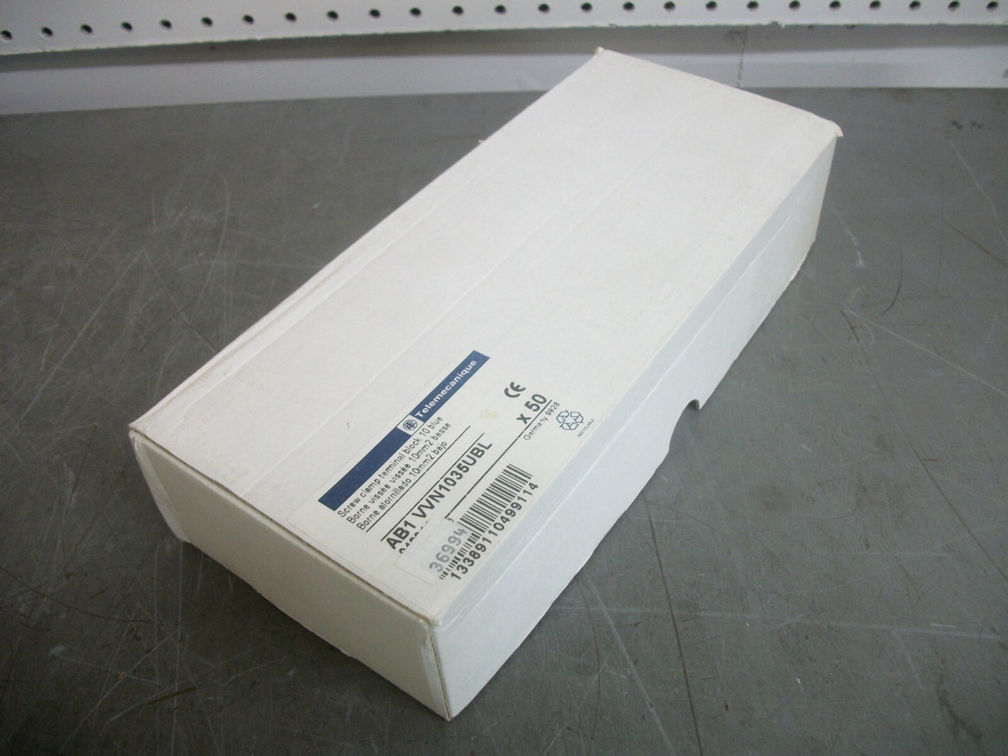 TELEMECANIQUE BOX OF 48 10mm2 SCREW CLAMP TERMINAL BLOCKS AB1VVN1035UBL NIB