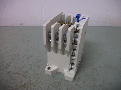 CUTLER-HAMMER THERMAL OVERLOAD RELAY C306DN3 32AMP