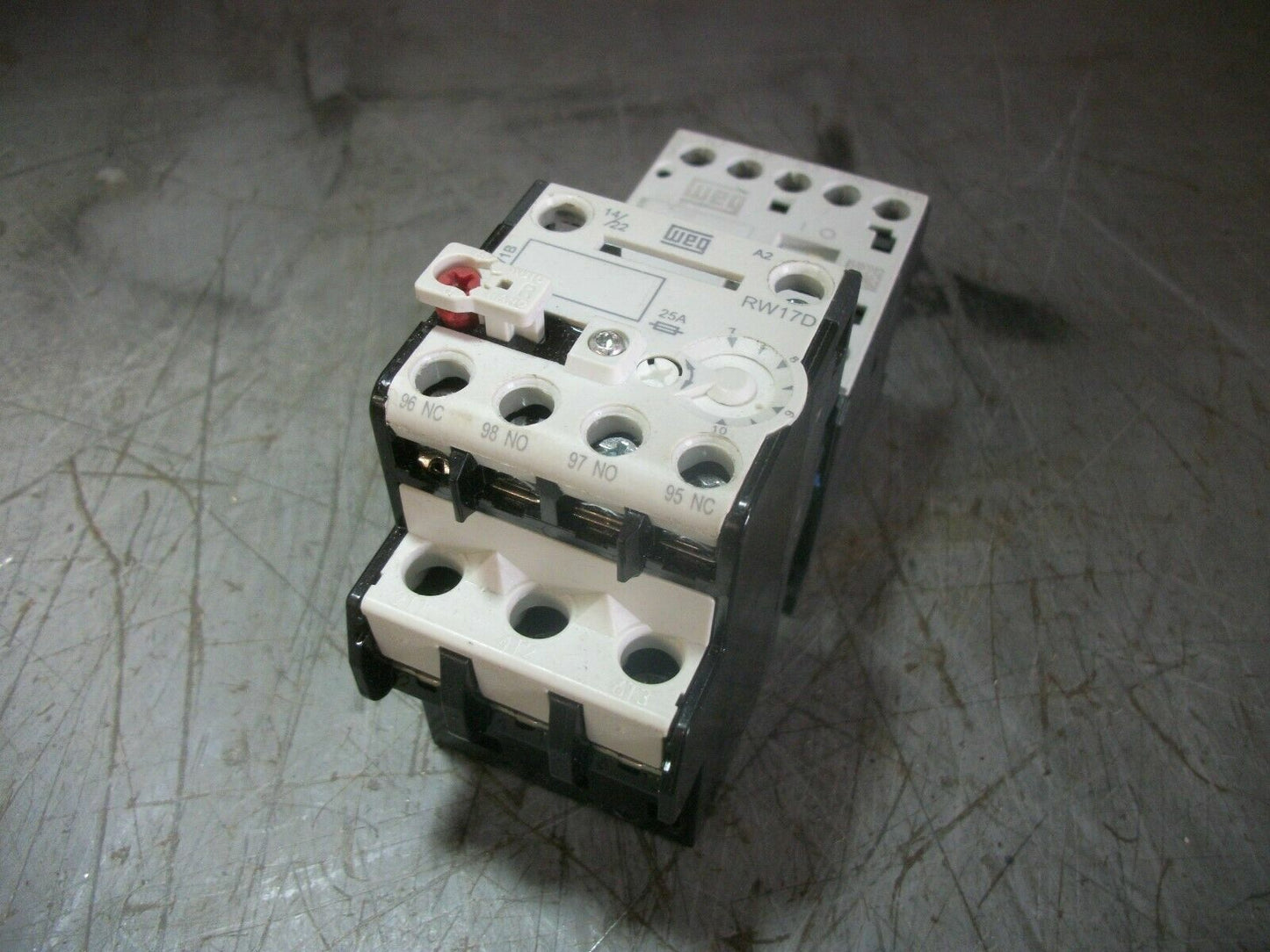 WEG MOTOR STARTER CWC016.01E 24VCOIL 3PH 600V 10HP