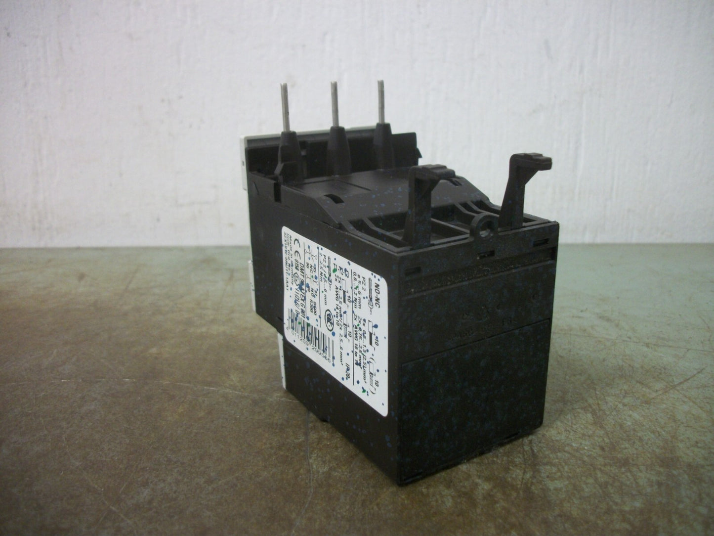 SIEMENS THERMAL OVERLOAD RELAY 3RU1126-1HB0 5.5-8AMP