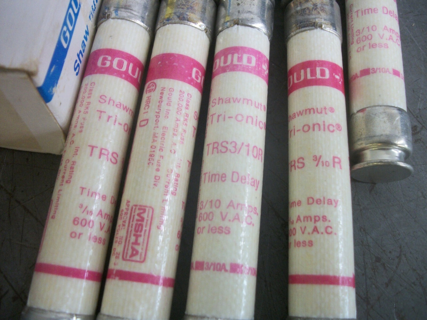 GOULD SHAWMUT BOX OF 9 TRI-ONIC FUSES TRS3/10R 3/10AMP 600VOLT NIB