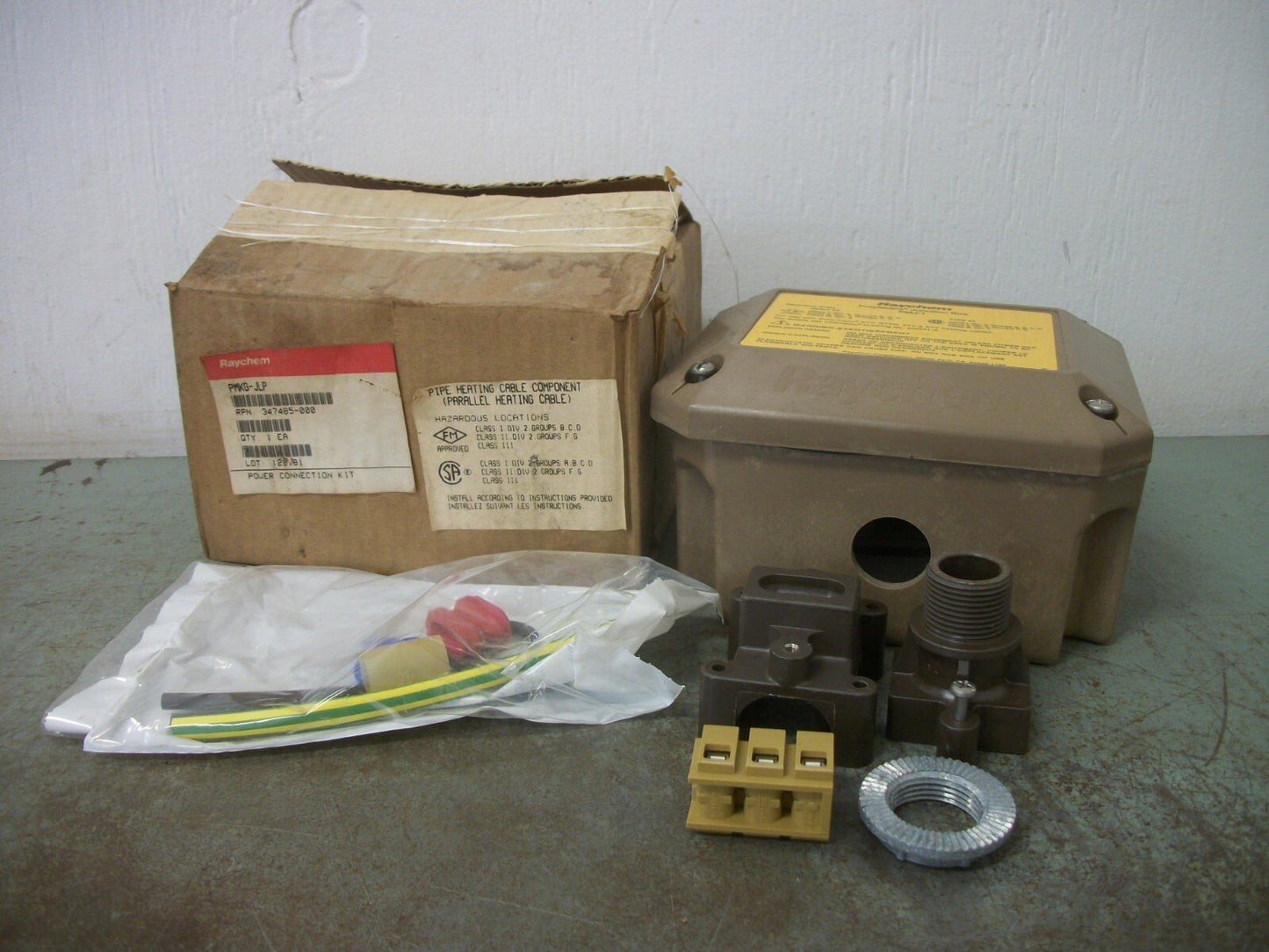 RAYCHEM POLYMATRIX JUNCTION BOX PMJ-1 NIB