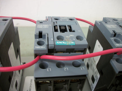 SIEMENS 30AMP LIGHTING CONTACTOR LEN00C012120B 120VCOIL 12POLE NIB