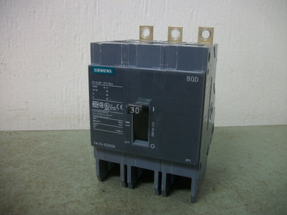SIEMENS BQD CIRCUIT BREAKER BQD330 30AMP 480VOLT 3POLE NOB