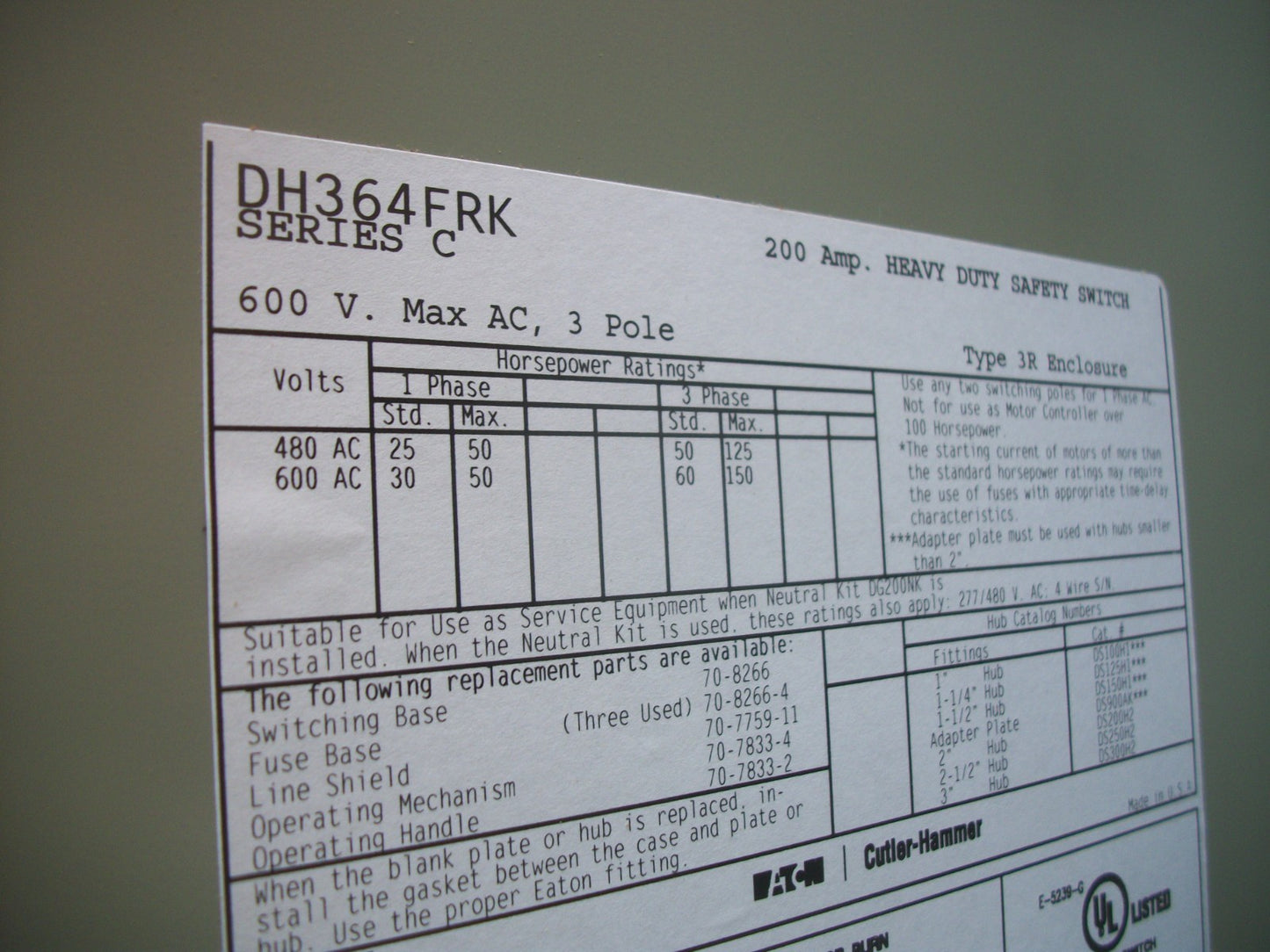 CUTLER-HAMMER DISCONNECT TYPE 3R DH364FRK 200AMP 600VOLT 3POLE FUSIBLE NIB