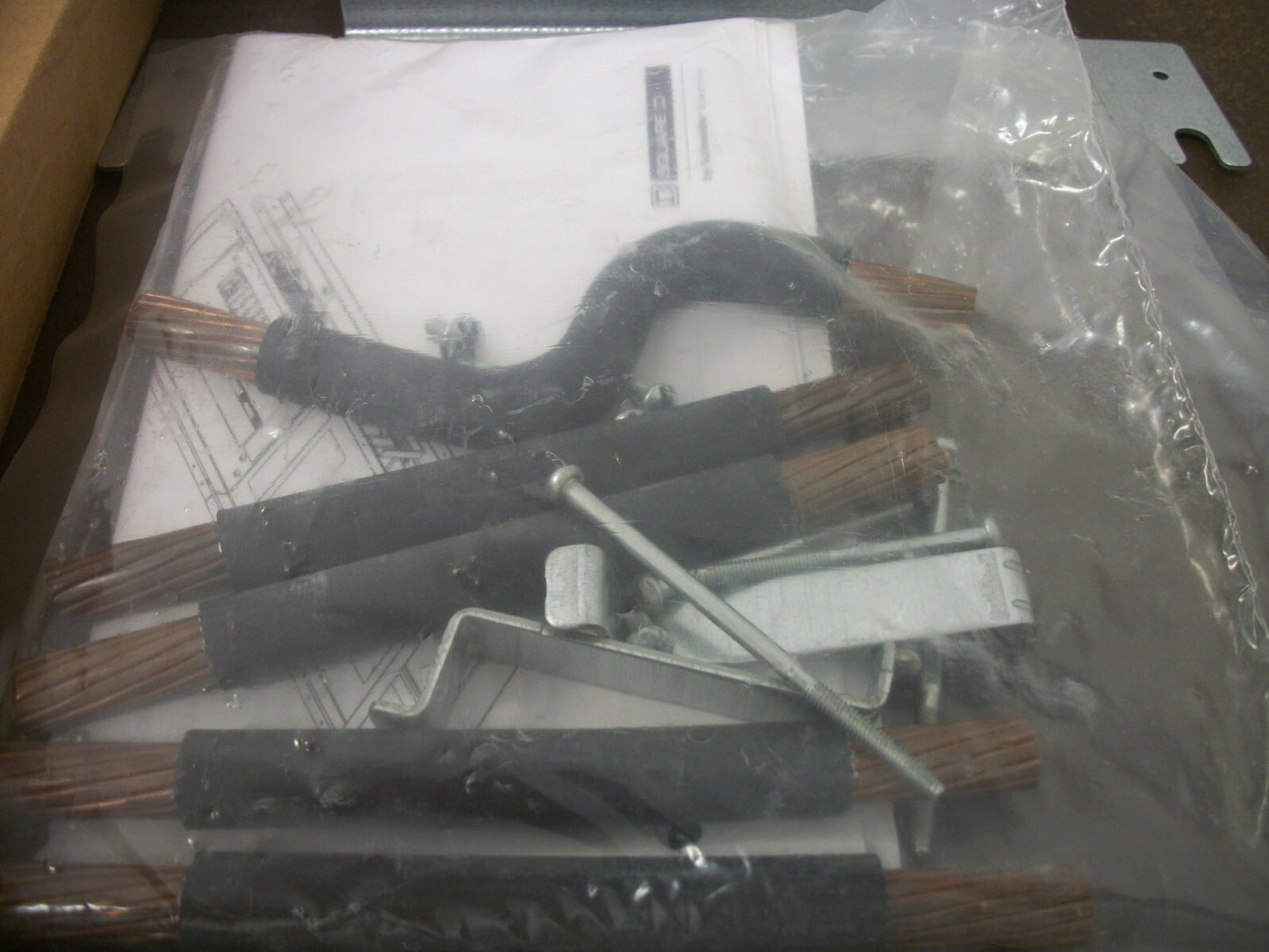 SQUARE D NQ PANELBOARD MAIN BREAKER KIT NQMB2Q NIB