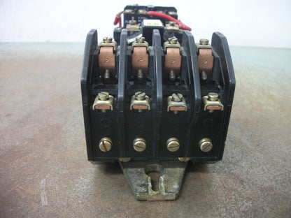 SQUARE D 20AMP 4POLE LIGHTING CONTACTOR 8903LX040 120VCOIL