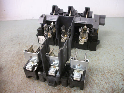 ALLEN-BRADLEY FUSIBLE DISCONNECT SWITCH 1494F-D30 30AMP 600VOLT 3POLE NOB