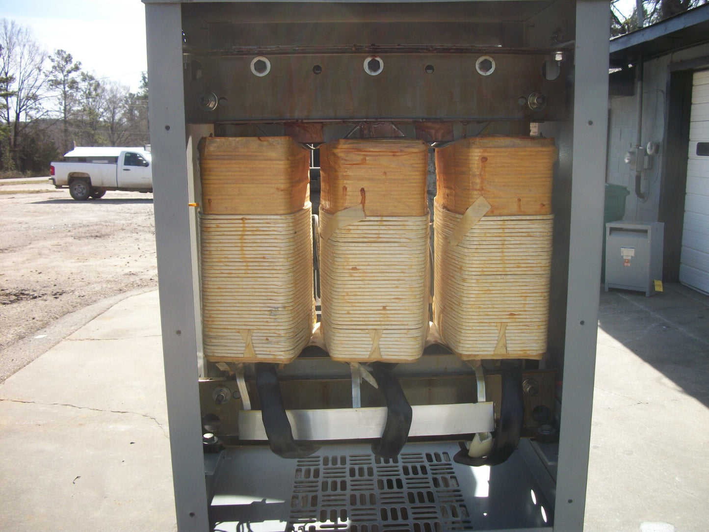 GENERIC 40KVA 3PH TRANSFORMER HV 460D LV 460Y/266