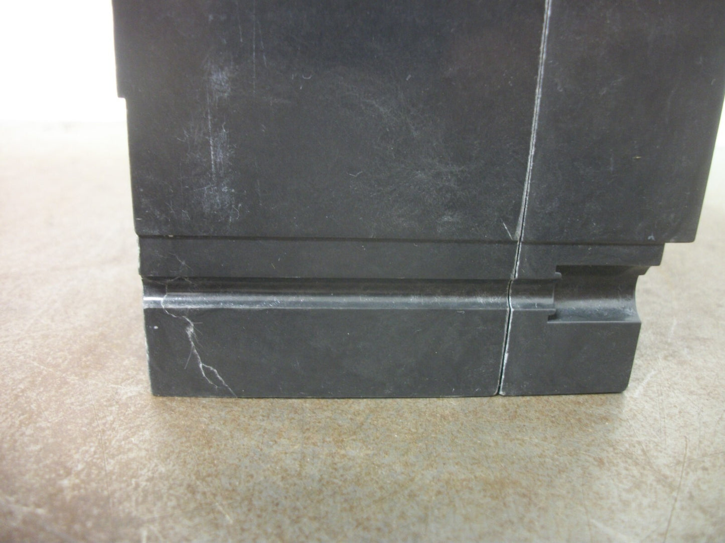 GE TED CIRCUIT BREAKER TED136150WL 150AMP 600VOLT 3POLE GREEN