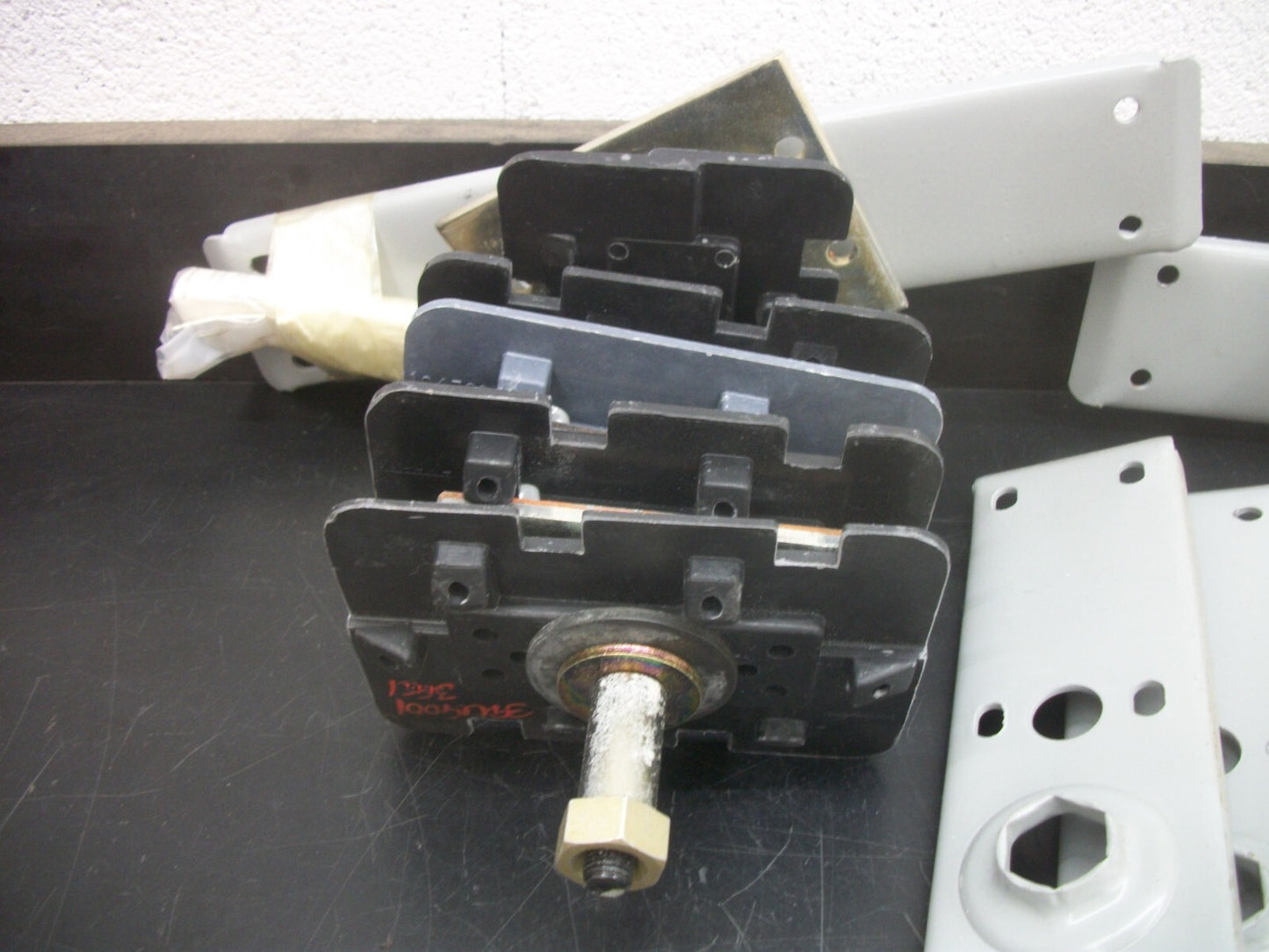 SIEMENS BUS DUCT CONNECTORS & COVERS NOB