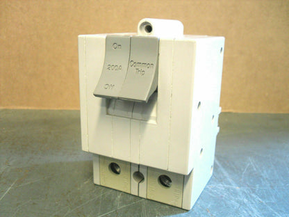 SQUARE D TRILLIANT SDT CIRCUIT BREAKER SDT2200 200AMP 240VOLT 2POLE