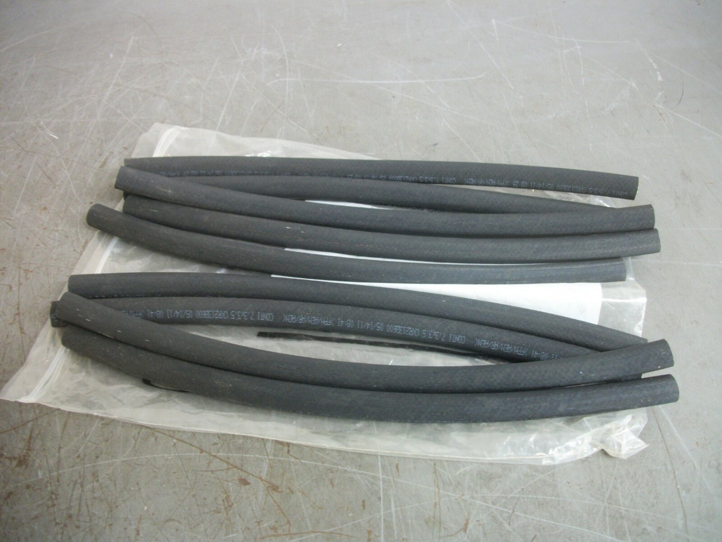 LINDE LOT OF 9 FUEL LINES 3935741521 NEW