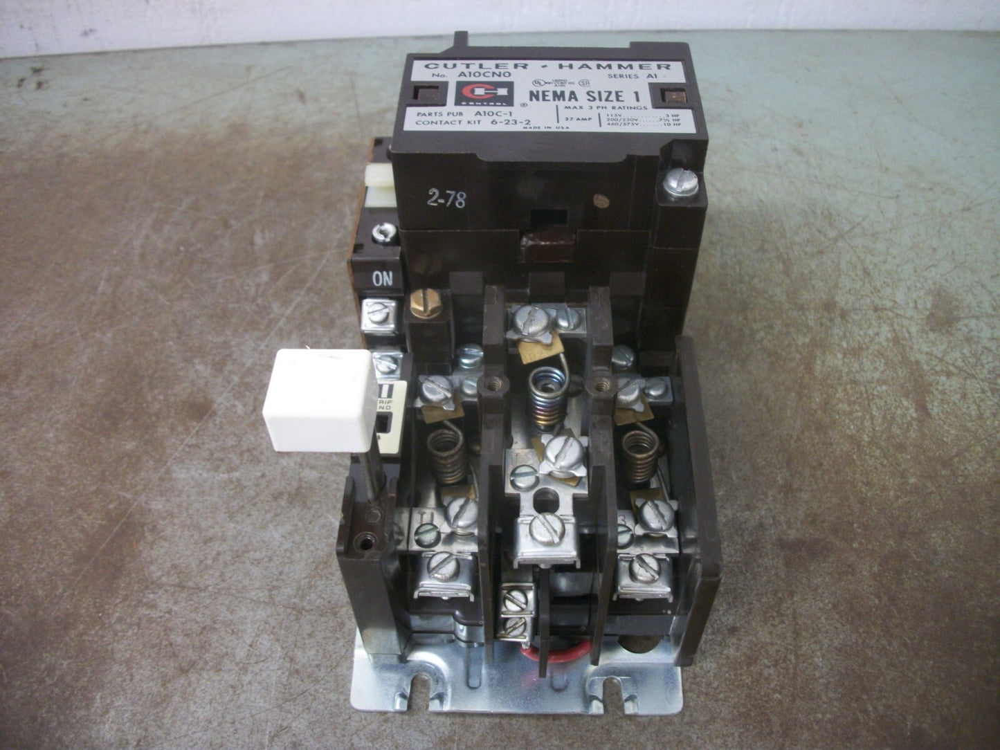 CUTLER-HAMMER SIZE 1 MOTOR STARTER A10CN0 27AMP 120VCOIL 3PH 600V 10HP