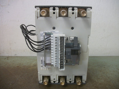 ABB SACE TMAX CIRCUIT BREAKER XT4H250 250AMP 600VOLT 3POLE W/AUX