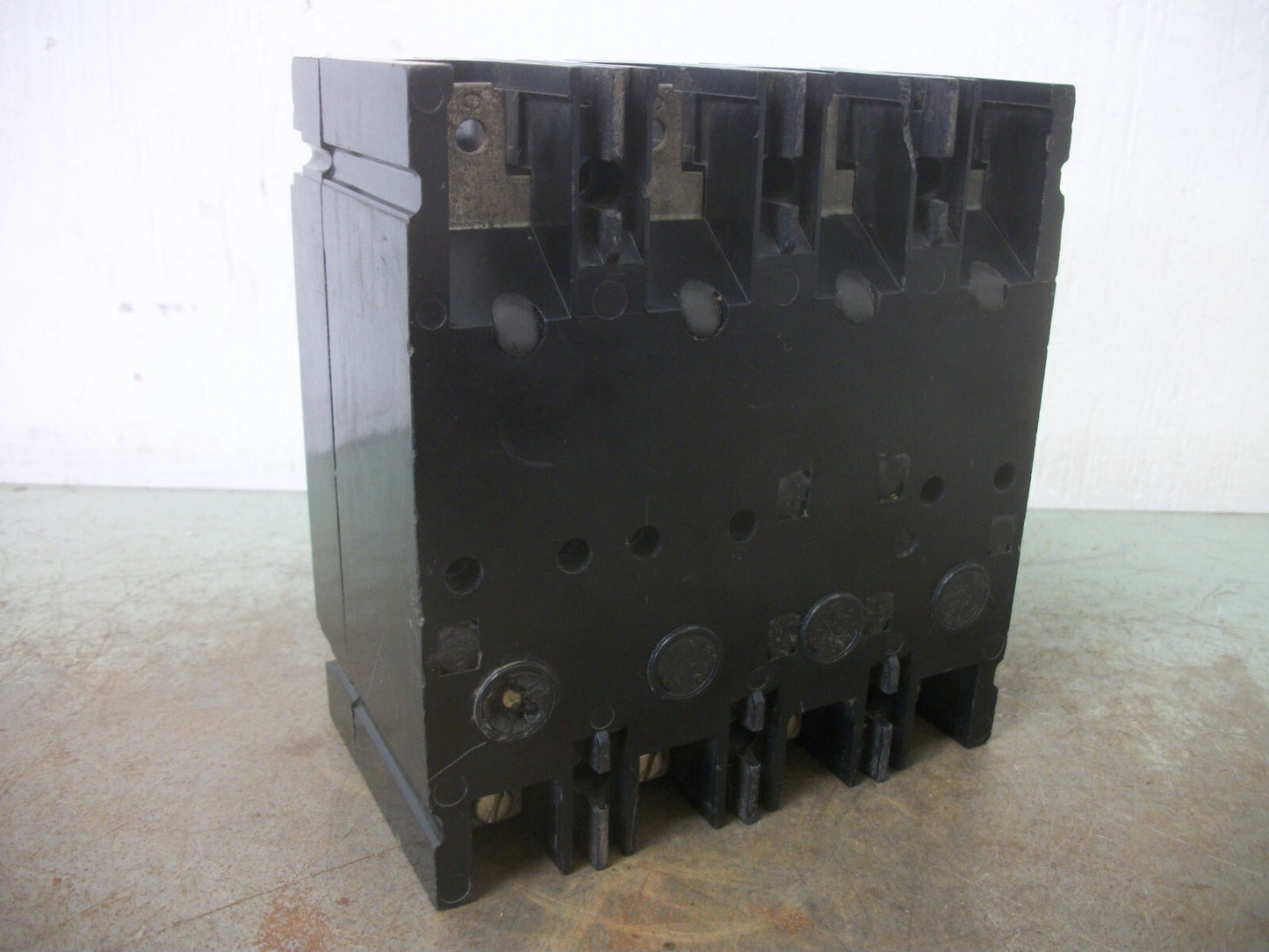 WESTINGHOUSE FB CIRCUIT BREAKER FB4015 15AMP 600VOLT 4POLE