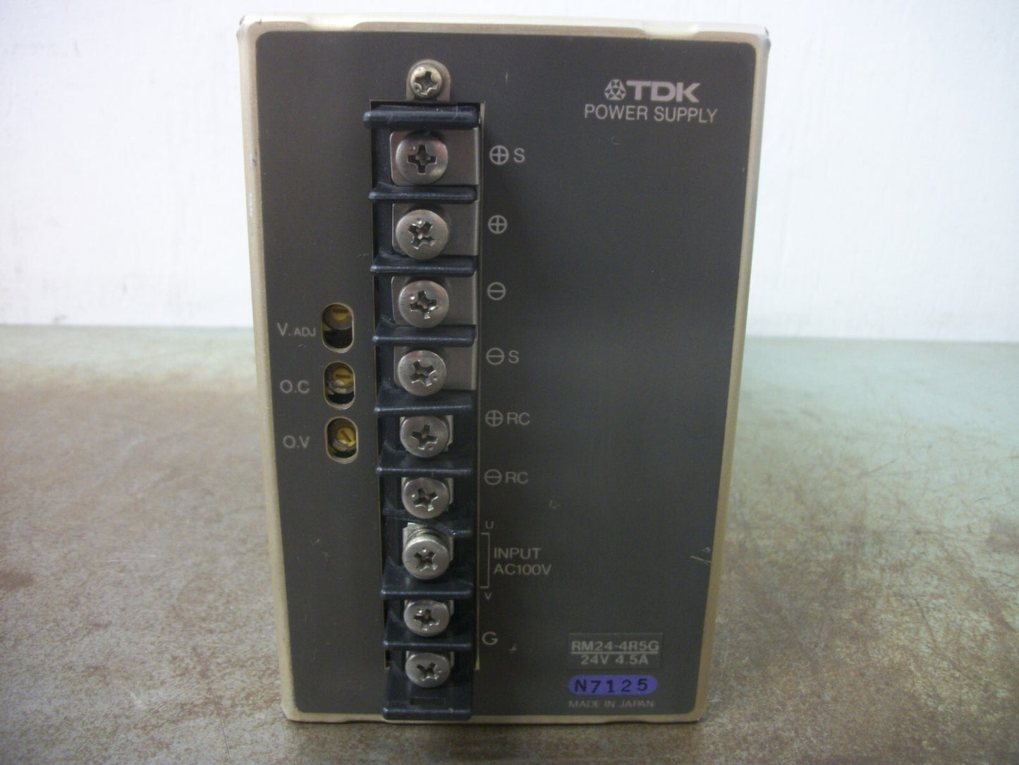 TDK POWER SUPPLY RM24-4R5G 24VDC 4.5AMP